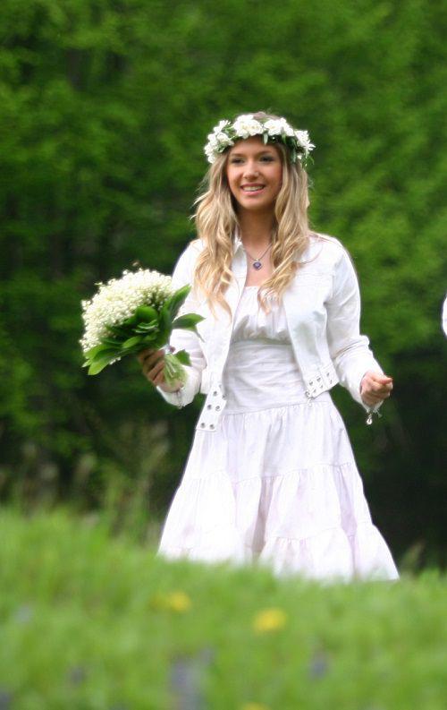 Adela Popescu în Căutarea Rochiei Perfecte De Mireasă Style