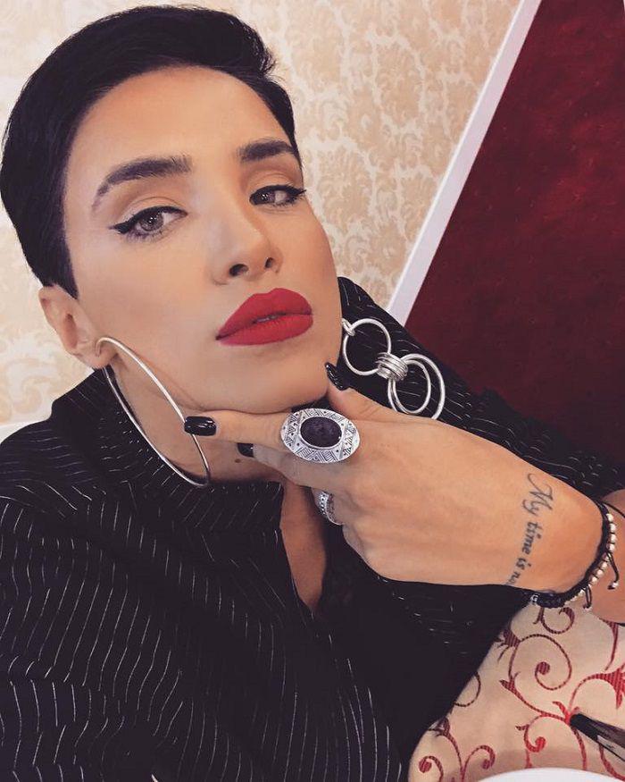 Media Music Awards 2017 Adelina Pestrițu A Adoptat O ținută
