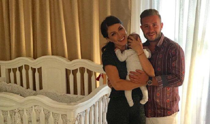 Ilinca Vandici A Ales ţinuta De Botez A Fiului Său Uite şi Câte